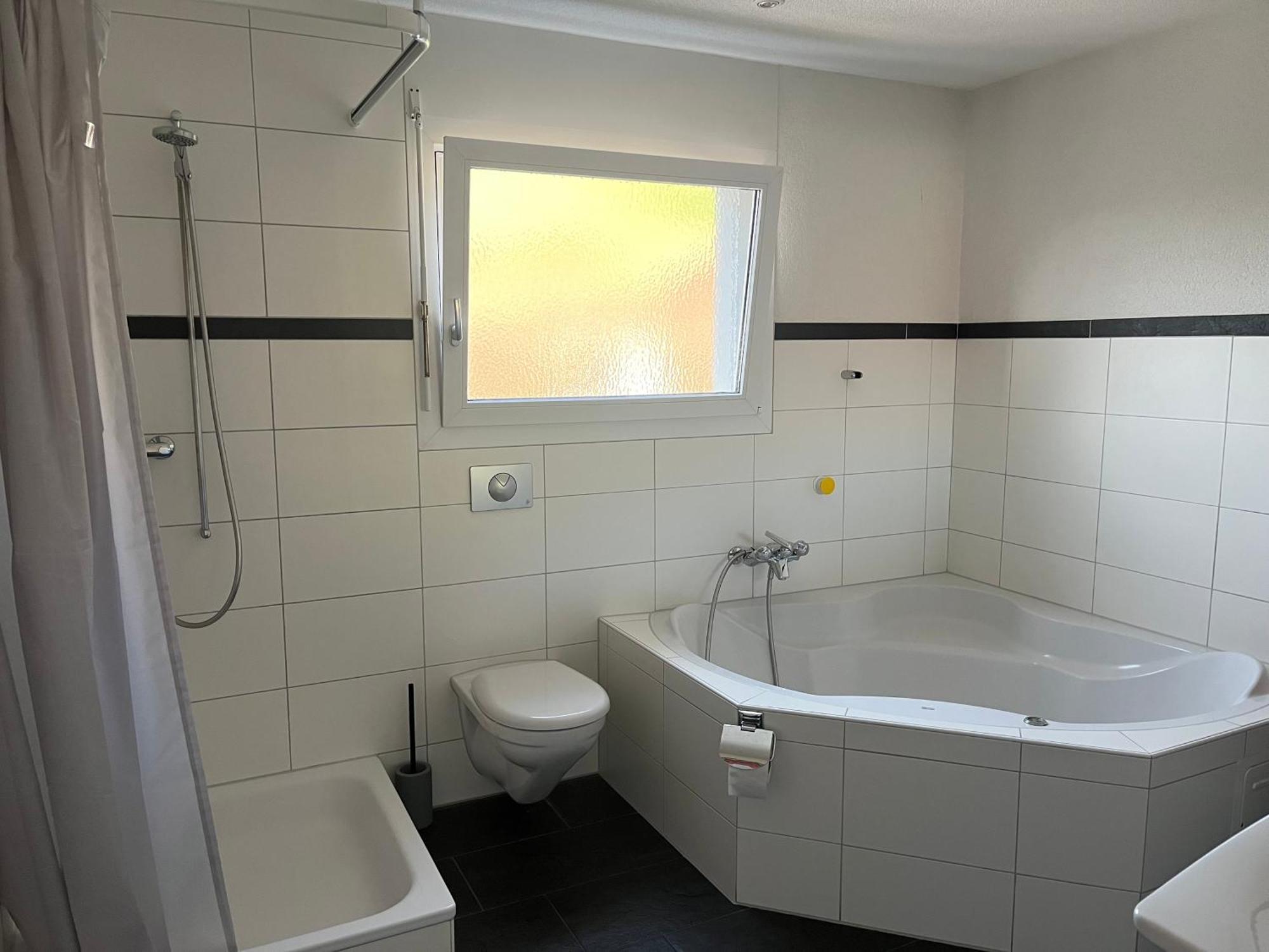 Schoene Doppelzimmer In Mandach Böttstein Exterior foto